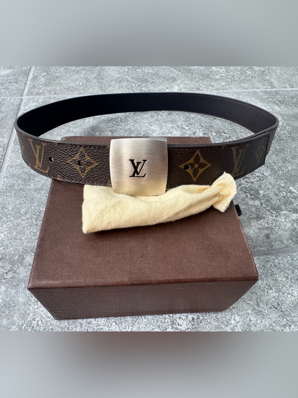 Louis Vuitton Monogram Canvas Belt Silver-Tone LV Buckle vintage